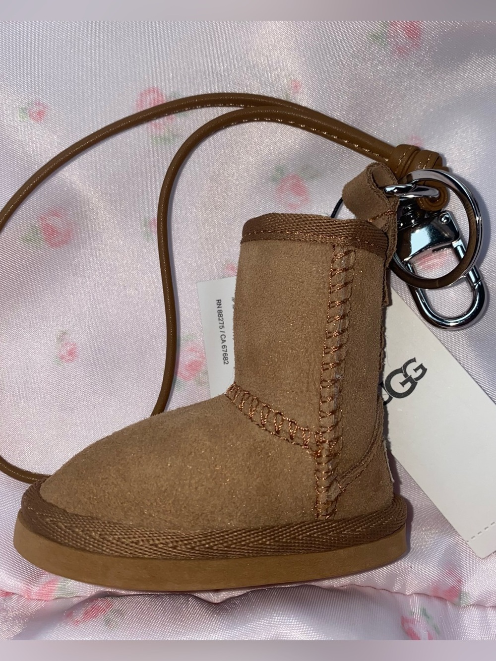 UGG Classic Charm Bag charm Chestnut color New